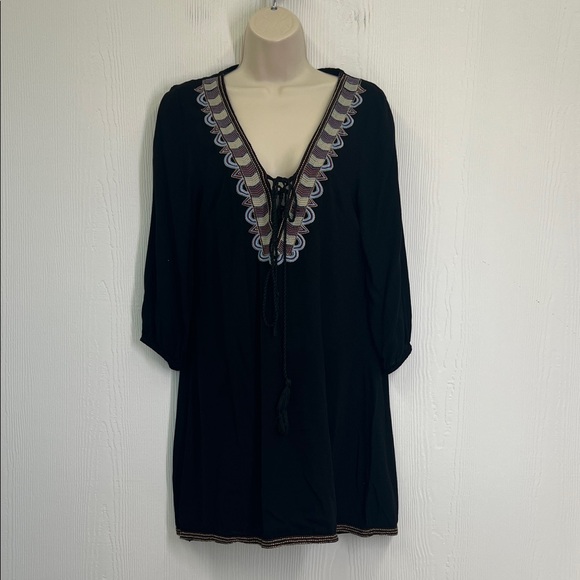 EARTHBOUND Tops - Earthbound - Black Colorful Embroidered V Neck Lace Up Long Sleeve Blouse Size L